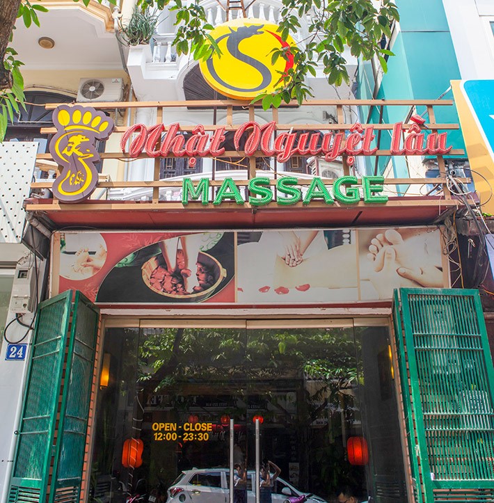 Massage-body-nam-nhatnguyetlau