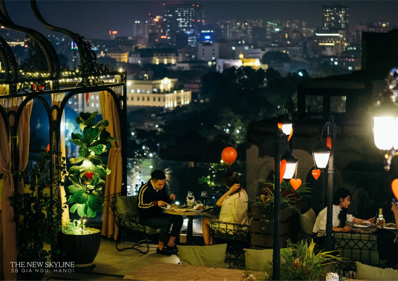 an-toi-ngoai-troi-The-New-Skyline