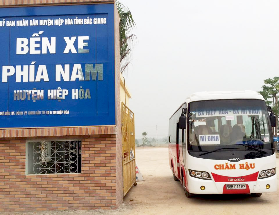 ben-xe-cham-hau-hiep-hoa