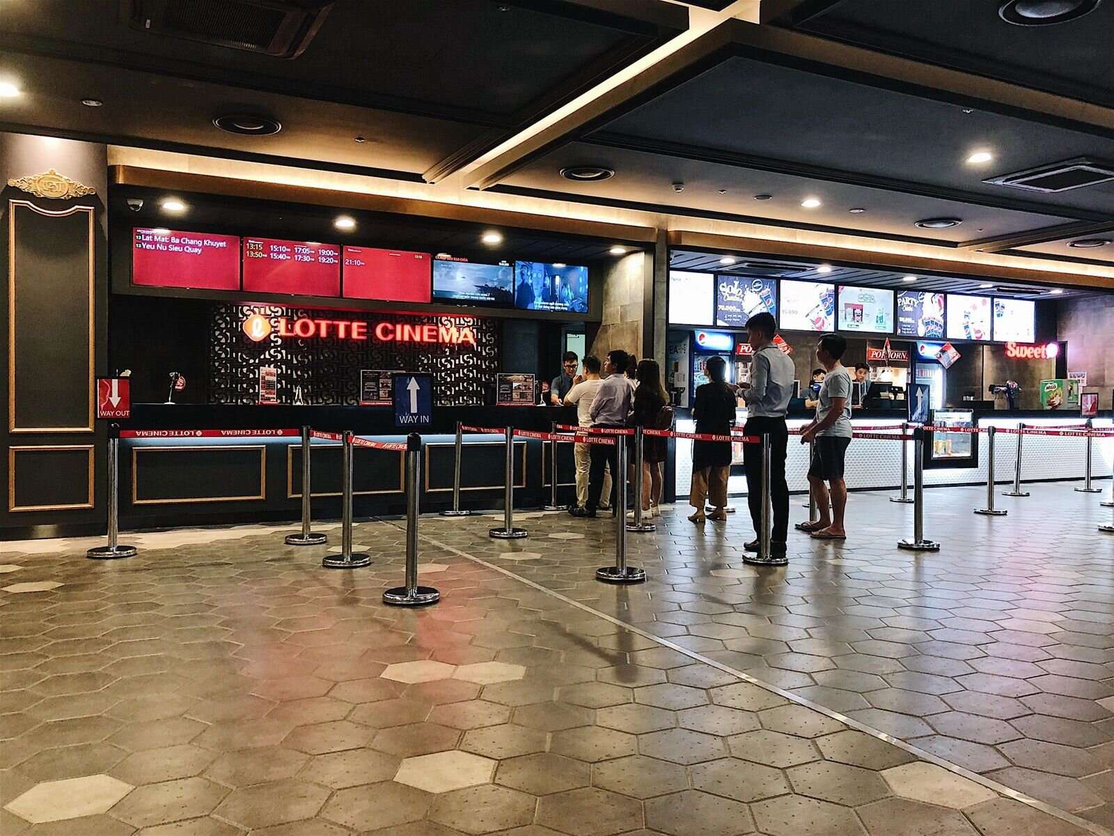 gia-ve-lotte-cinema