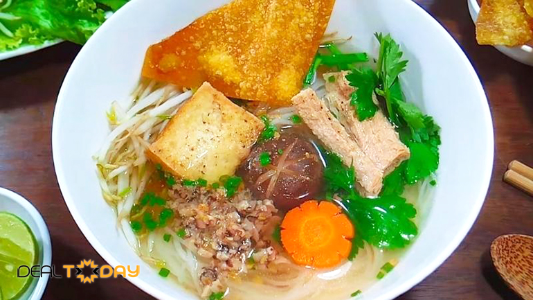 hu-tieu-chay