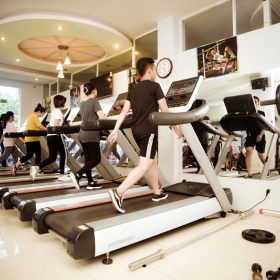 Gold Gym