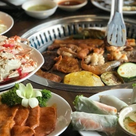 Adobi Buffet