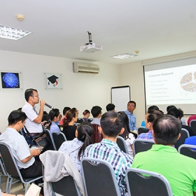 Học Viện Marketing Nanado