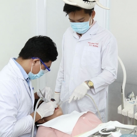 Nha khoa Martin