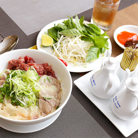 Nhà Hàng Sao Bắc Đẩu - Khách sạn Tân Sơn Nhất 5 Sao