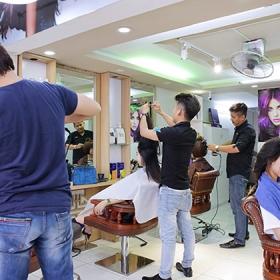Salon Quốc Minh