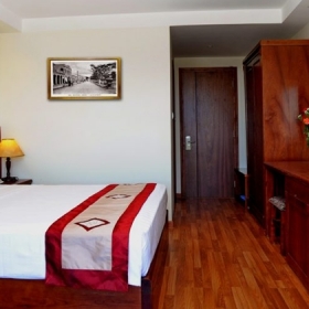 Khách sạn Verano 3 sao 