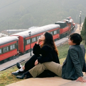 Vé vào cổng khu vui chơi Euro Garden dành cho người lớn