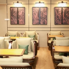 Phòng chờ thương gia tại Sân bay Đồng Hới