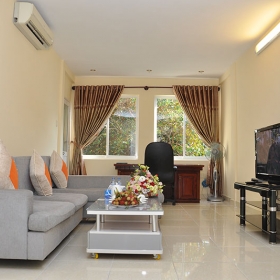 Lam Sơn Deluxe Apartment 4