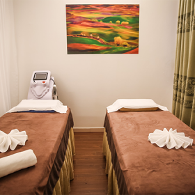 Làng Spa