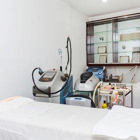 Thẩm mỹ viện Nhật Mỹ