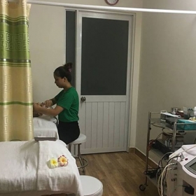 Nối Mi Xinh Ellis