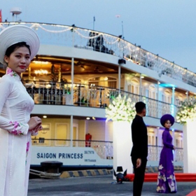 Tàu nhà hàng SAIGON PRINCESS