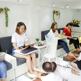Lá Nail & Spa 
