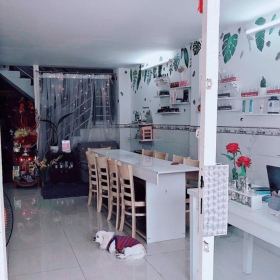 B's Nail Studio