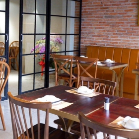 Sa Yến Restaurant