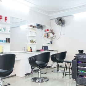 Nga Trần Hair Salon