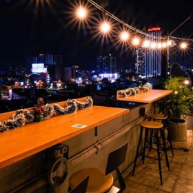 4BS Rooftop