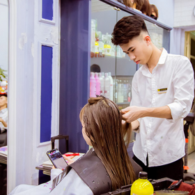 V.Next Hair Salon