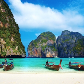 SAIGON RED TRAVEL 