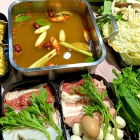 Bách Hoa Lẩu