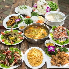 Nhà hàng Tre Bãi Đá