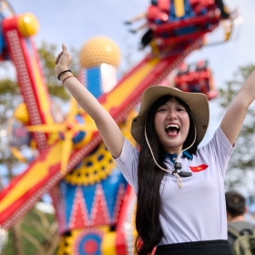 VinWonders Nha Trang - Vé VinWonders tiêu chuẩn - Cáp treo - Aquafield xông hơi - Vinbus di chuyển - Người lớn
