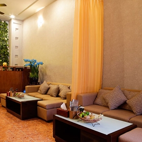 Vòm Spa