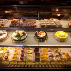 Mon Chéri Cakes
