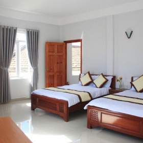Khách sạn Phước Thịnh Đà Lạt 