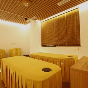  Andeva Spa