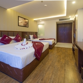 Khách sạn Crystal Đà Nẵng