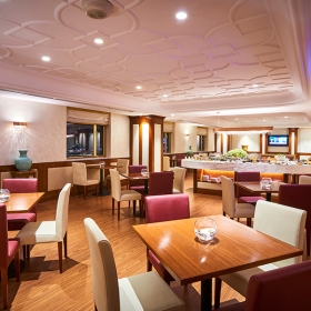 Windsor Plaza Hotel