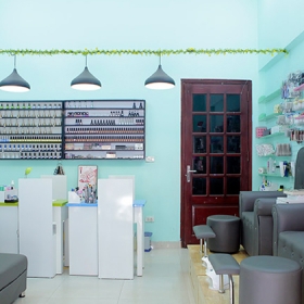 Weme Nails
