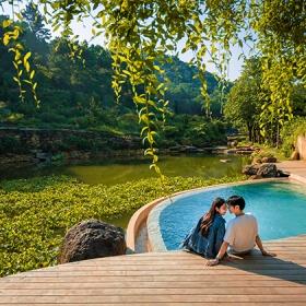Amaya Retreat