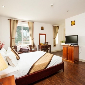 Golf Hotel Quận 7