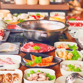 Rakuen Hotpot 