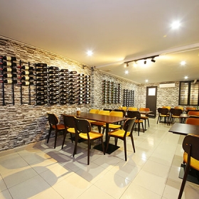 December Restaurant & Winehouse