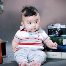 Vivian Studio