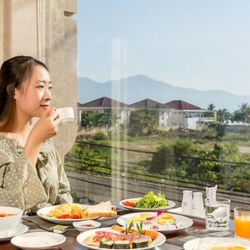 Alani Sea View Hotel