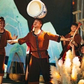 Show Thực Cảnh Anh Hùng Cờ Lau