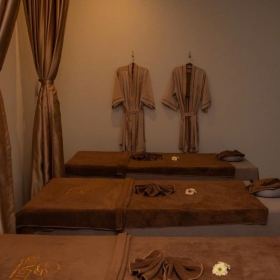 Bling77 Spa