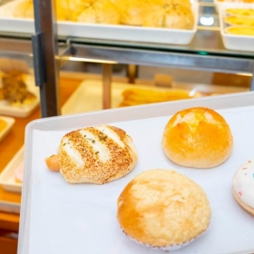 BreadTalk