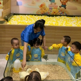 Khu vui chơi B- Zone