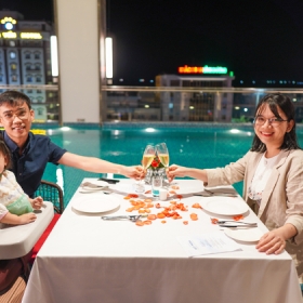 FLC Hotel