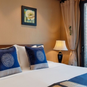 Du thuyền Indochine Cruise 