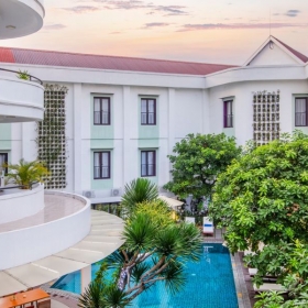 EMM Hotel Huế