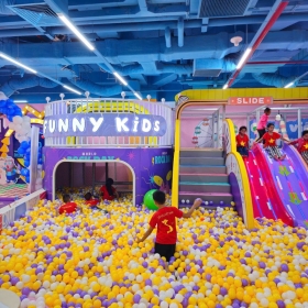 Funny Kids Vincom Trần Duy Hưng Premium - Vé vào cổng khu vui chơi Thứ 2 đến Thứ 6